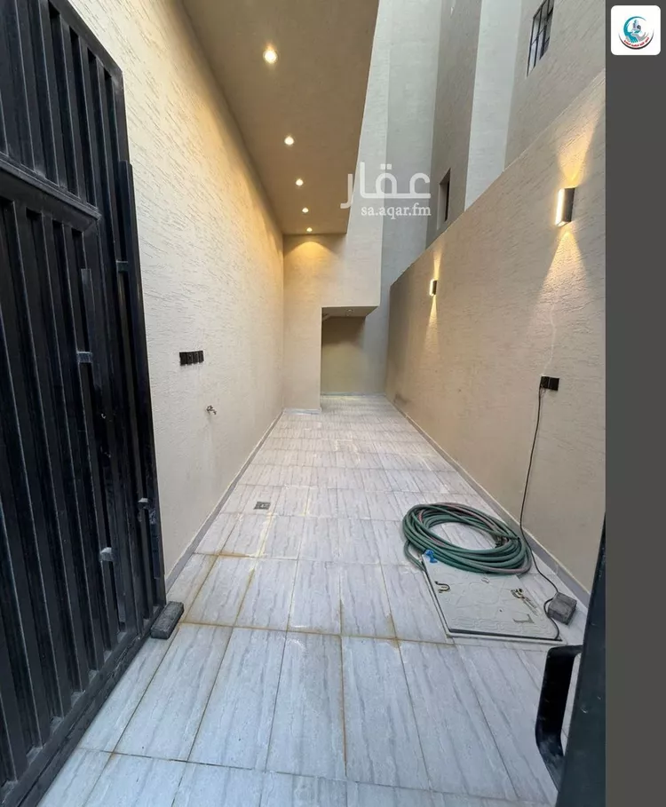 دور للبيع في شارع رقم 86, حي الندوة, مدينة الرياض, منطقة الرياض صورة 5