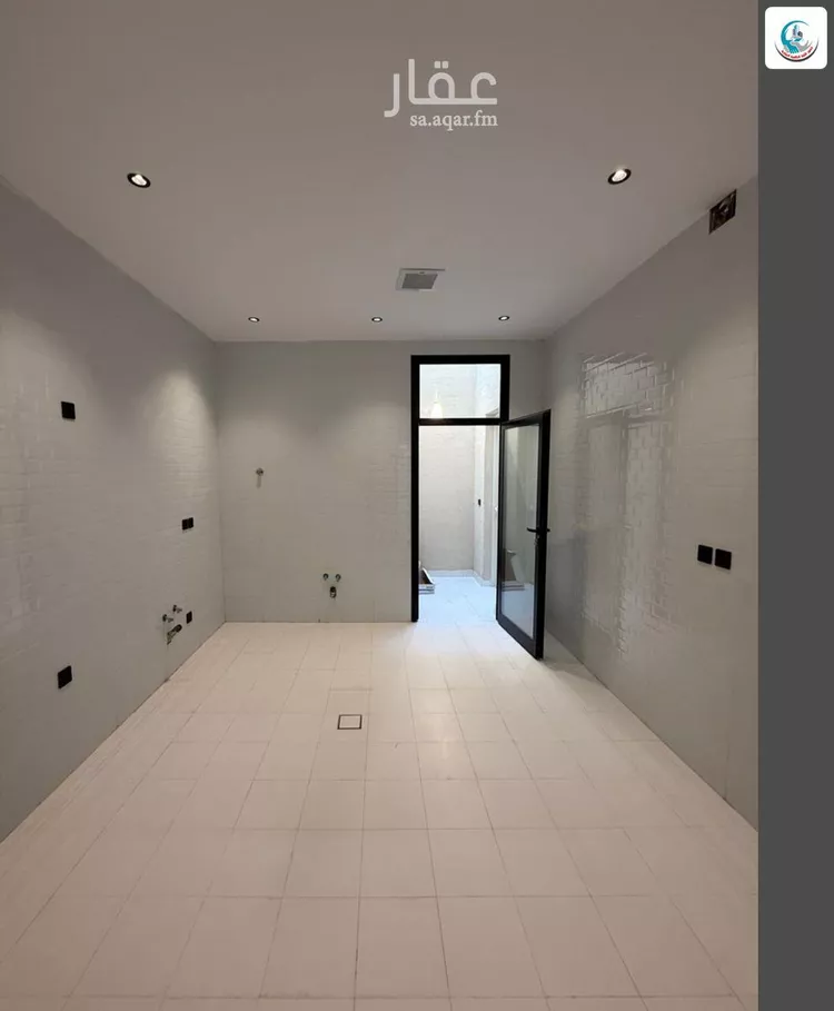 دور للبيع في شارع رقم 168, حي الجنادرية, مدينة الرياض, منطقة الرياض 8
