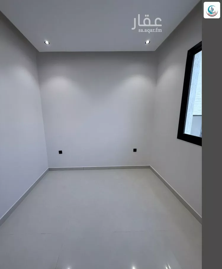 Floor for Sale in Riyadh Al Janadriyah 6