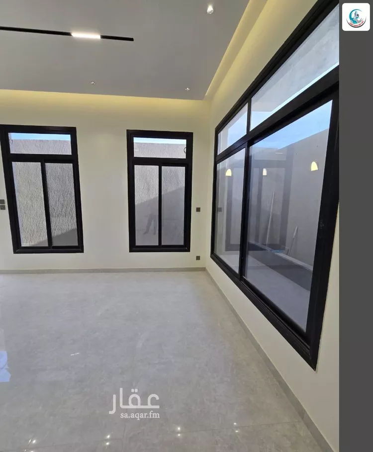 فيلا للبيع في شارع الطوال, حي الجنادرية, مدينة الرياض, منطقة الرياض 19