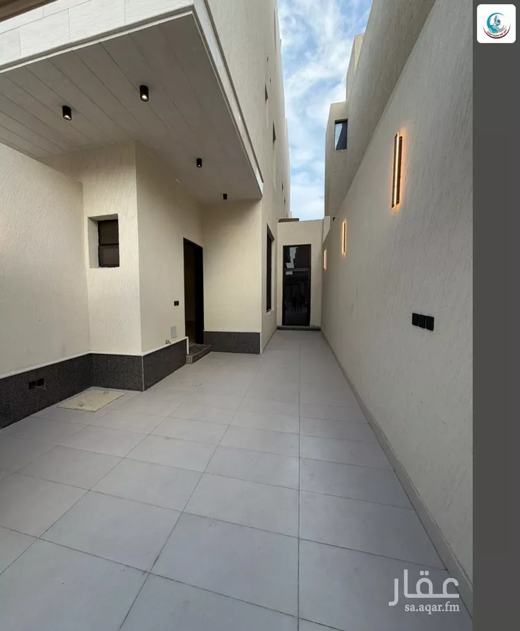 دور للبيع في شارع علقمة بن سمي الخولاني, حي العوالي, مدينة الرياض, منطقة الرياض صورة 5