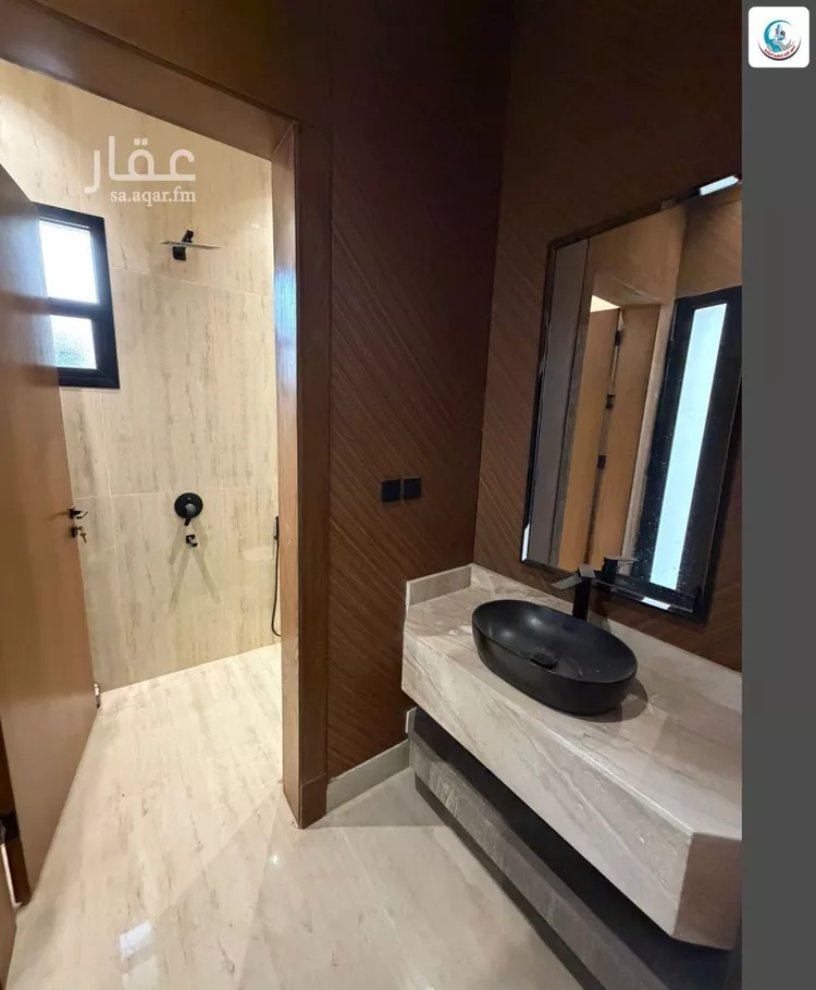 Floor for Sale in Riyadh Dhahrat Namar 7