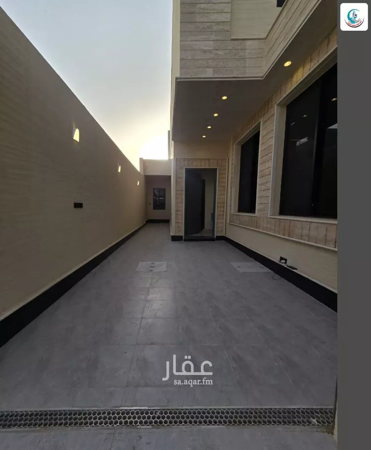 دور للبيع في شارع محمد بن الوليد بن خلف, حي المرجان, مدينة الرياض, منطقة الرياض صورة 5