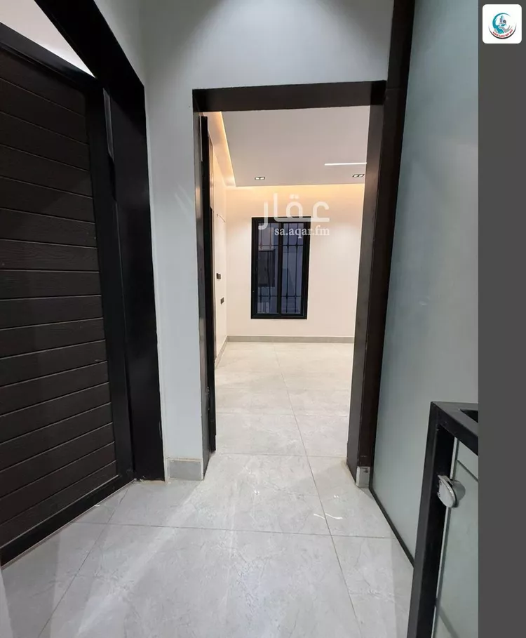 دور للبيع في شارع رقم 86, حي الندوة, مدينة الرياض, منطقة الرياض صورة 4