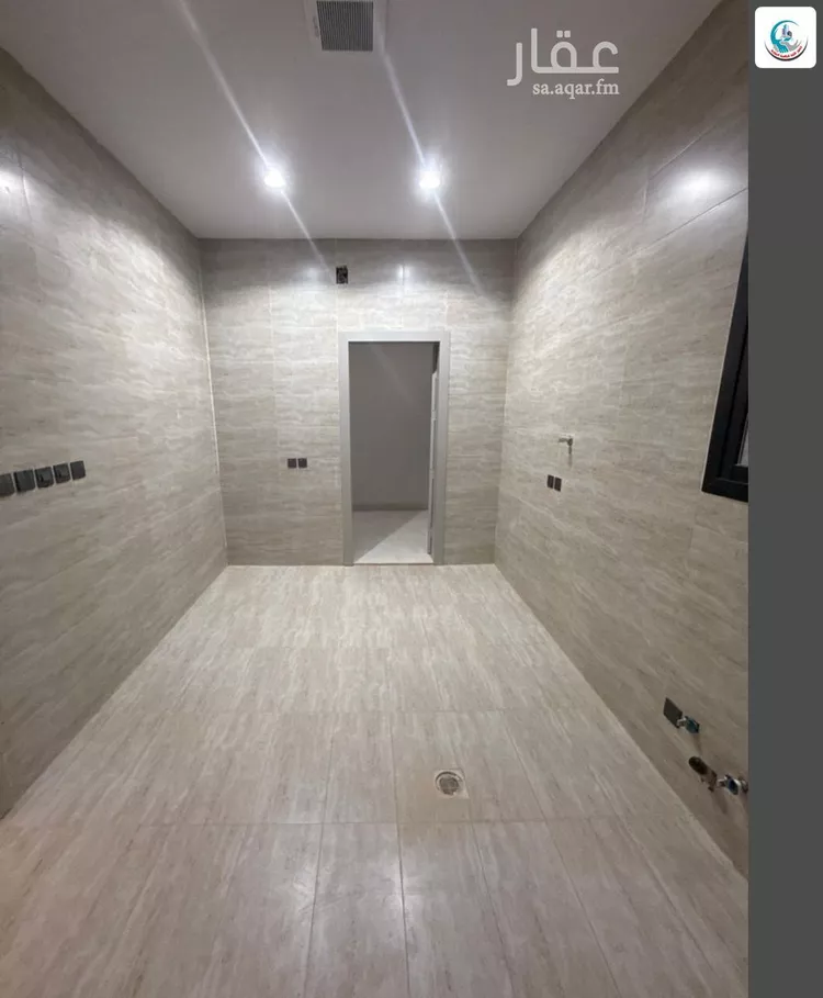 دور للبيع في شارع محمد العسكري, حي البيان, مدينة الرياض, منطقة الرياض صورة 4