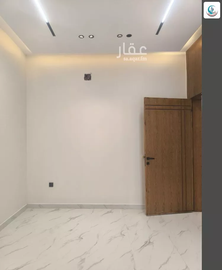 Floor for Sale in Riyadh Al Janadriyah 7