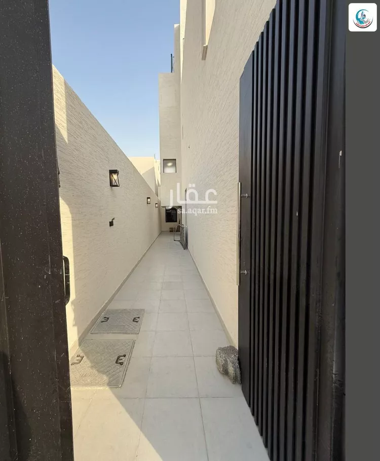 دور للبيع في شارع رقم 92, حي الجنادرية, مدينة الرياض, منطقة الرياض صورة 5