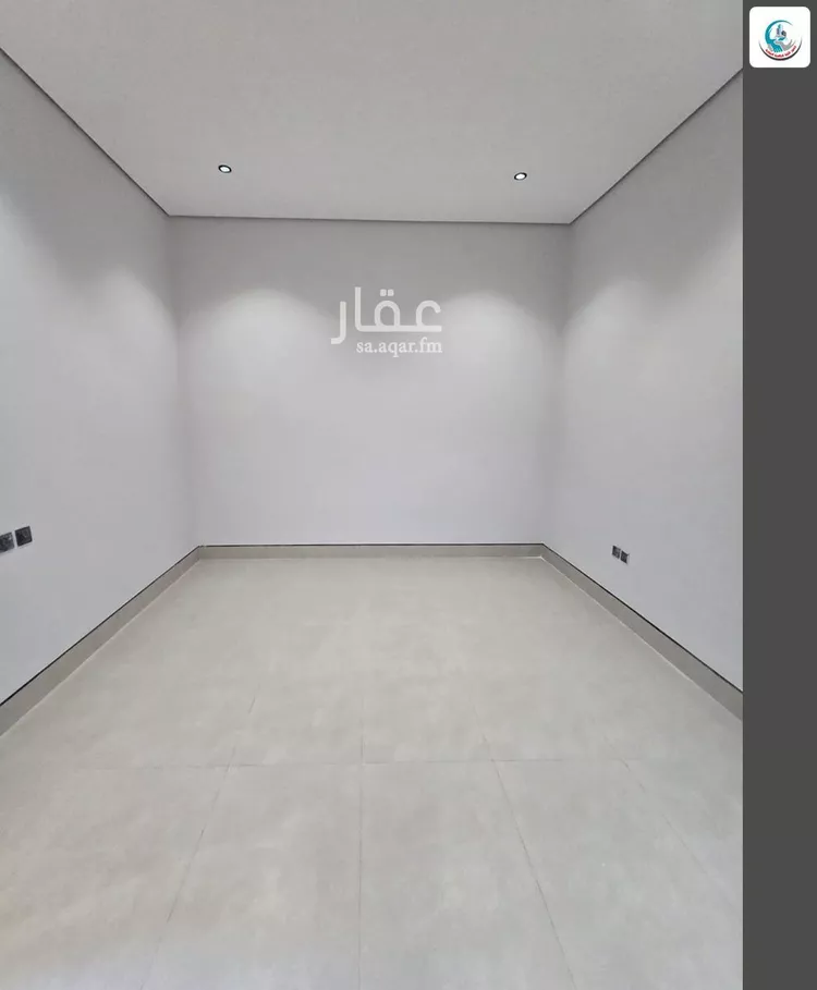 فيلا للبيع في شارع إسماعيل بن عمرو, حي المهدية, مدينة الرياض, منطقة الرياض 19