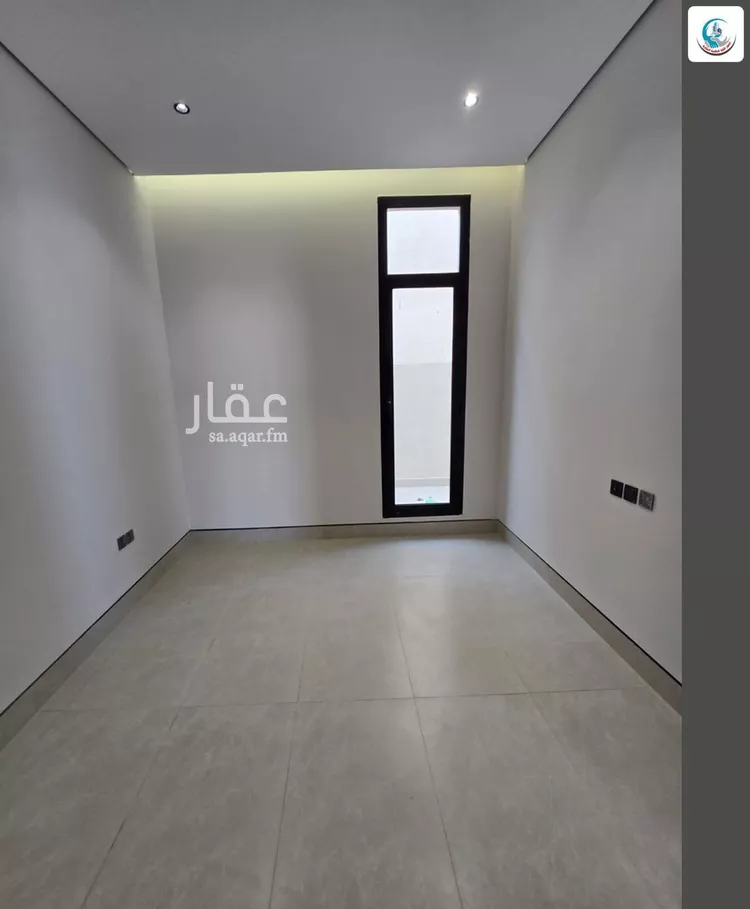 فيلا للبيع في شارع إسماعيل بن عمرو, حي المهدية, مدينة الرياض, منطقة الرياض 21