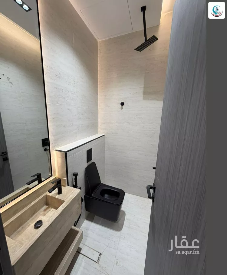 فيلا للبيع في شارع الزهور, حي النظيم, مدينة الرياض, منطقة الرياض 8