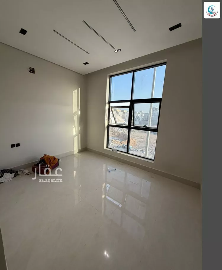 دور للبيع في شارع غير مسمى, حي الندوة, مدينة الرياض, منطقة الرياض 9