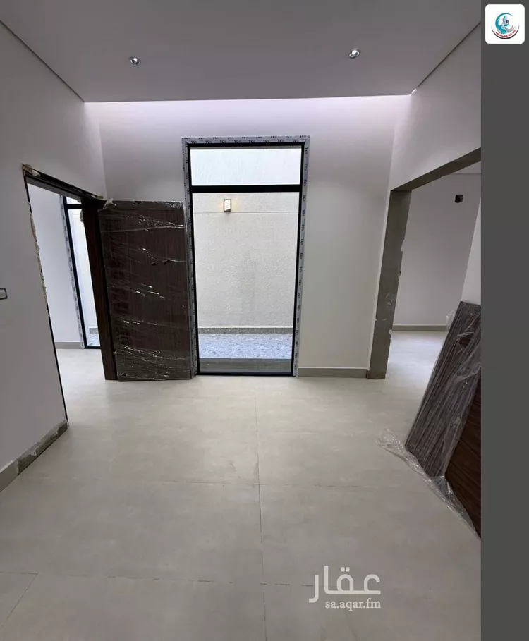 دور للبيع في شارع احمد بن عفيف, حي الجنادرية, مدينة الرياض, منطقة الرياض صورة 4
