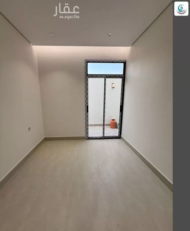دور للبيع في شارع احمد بن عفيف, حي الجنادرية, مدينة الرياض, منطقة الرياض صورة 2