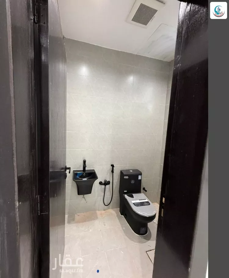 دور للبيع في شارع رقم 168, حي الجنادرية, مدينة الرياض, منطقة الرياض 10
