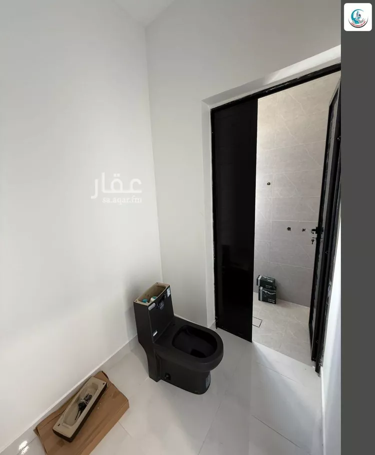 Floor for Sale in Riyadh Al Janadriyah 10