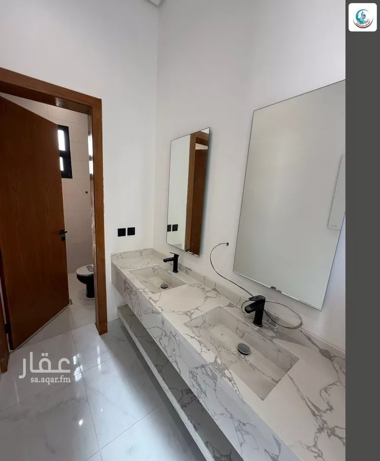 دور للبيع في شارع رقم 168, حي الجنادرية, مدينة الرياض, منطقة الرياض 9