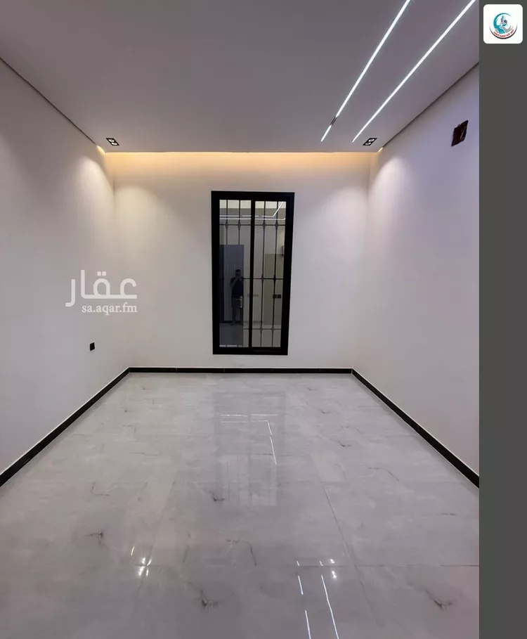 دور للبيع في شارع رقم 68, حي الندوة, مدينة الرياض, منطقة الرياض صورة 3