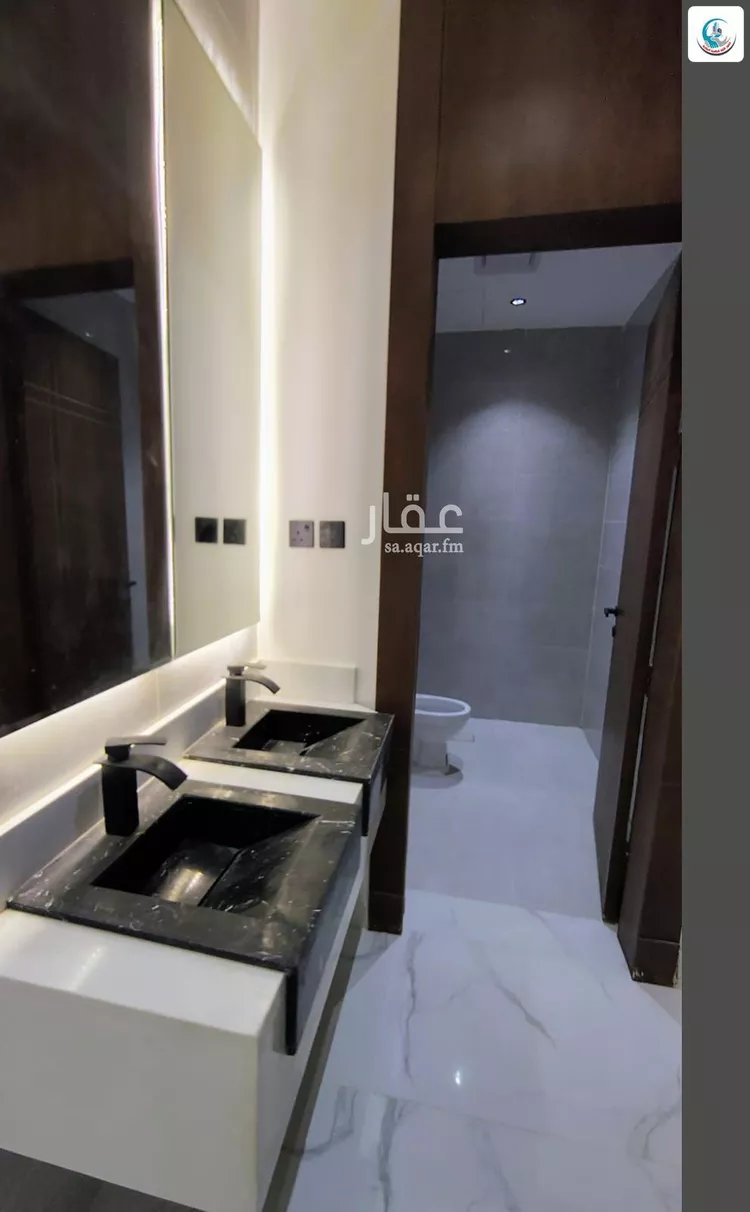 دور للبيع في شارع غير مسمى, حي الندوة, مدينة الرياض, منطقة الرياض 18