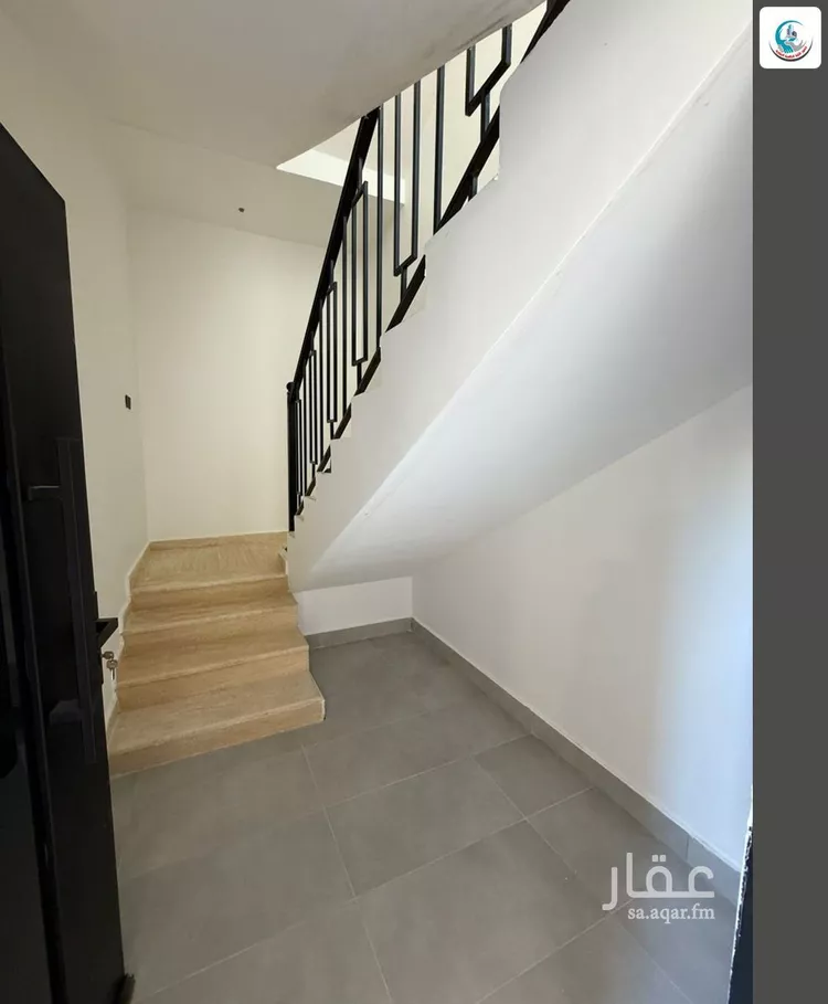دور للبيع في شارع رقم 120, حي الجنادرية, مدينة الرياض, منطقة الرياض صورة 3