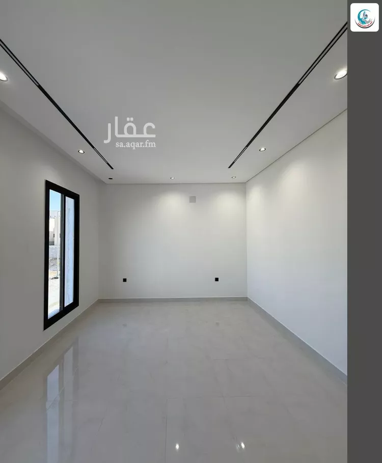 Floor for Sale in Riyadh Al Janadriyah 7
