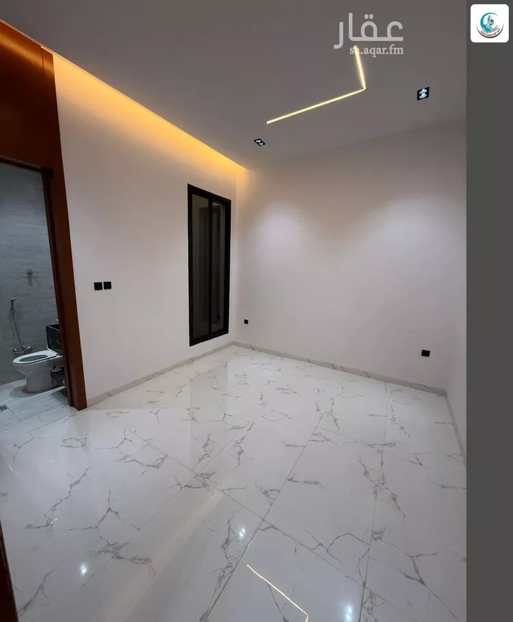 دور للبيع في شارع 595, حي الجنادرية, مدينة الرياض, منطقة الرياض 11