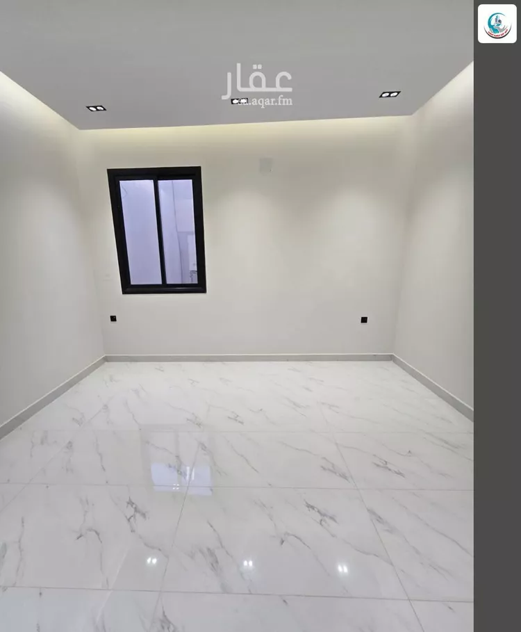 Floor for Sale in Riyadh Al Munsiyah 9
