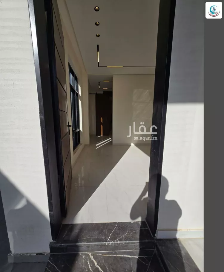 دور للبيع في شارع محمد بن الوليد بن خلف, حي المرجان, مدينة الرياض, منطقة الرياض صورة 5