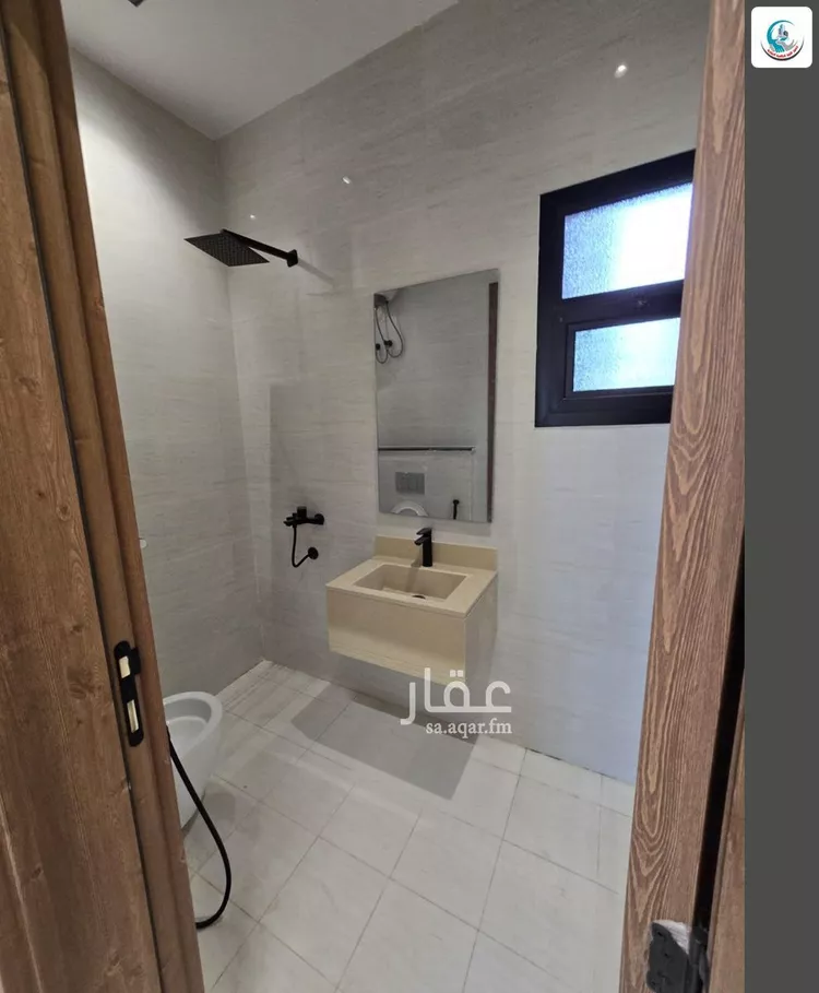 Floor for Sale in Riyadh Tuwaiq 13