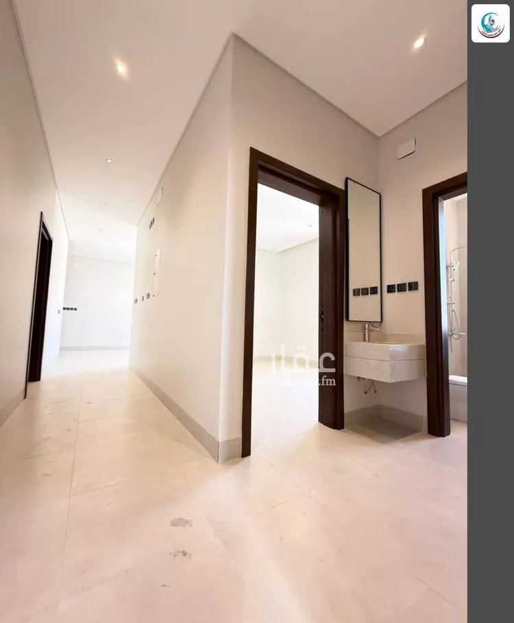 شقة للبيع في شارع 74 العرين, حي العرين, مدينة أبها, منطقة عسير صورة 4