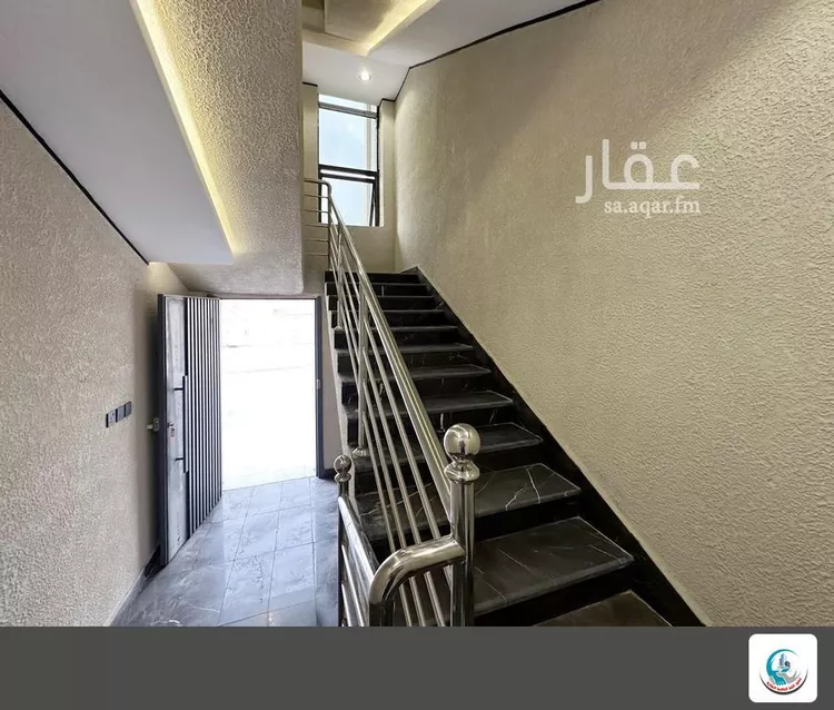 Floor for Sale in Riyadh Tuwaiq 13