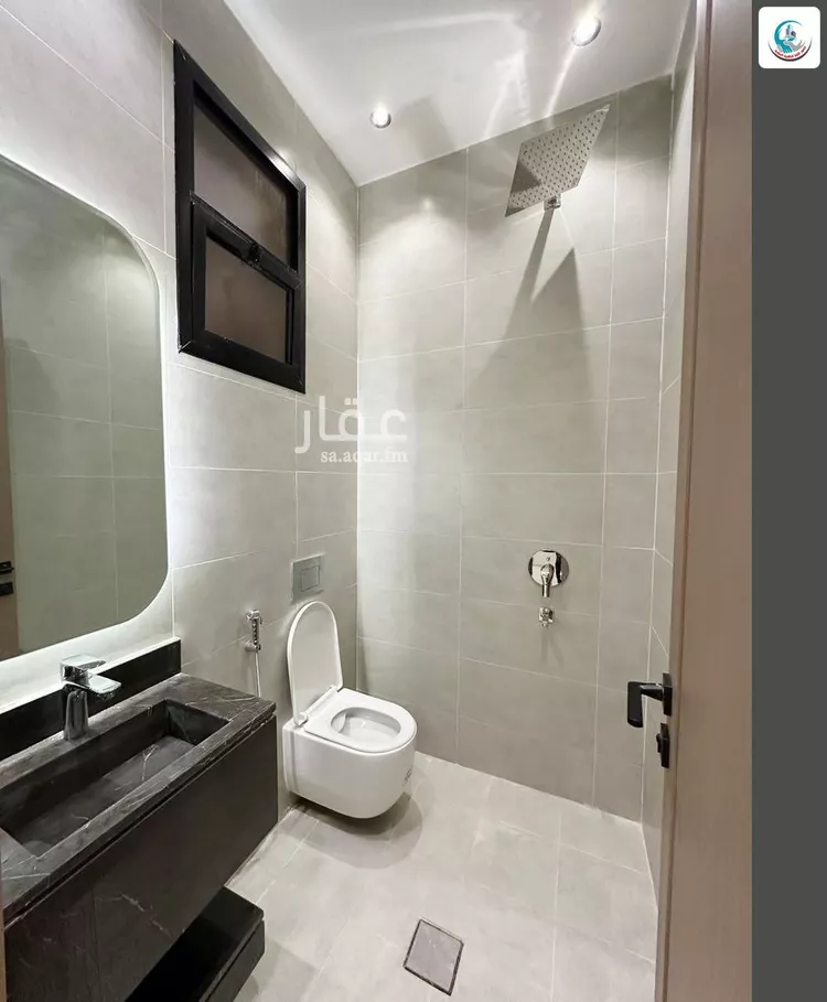 Floor for Sale in Riyadh Tuwaiq 17