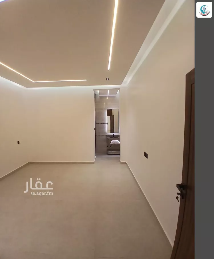 Floor for Sale in Riyadh Ar Rimal 11