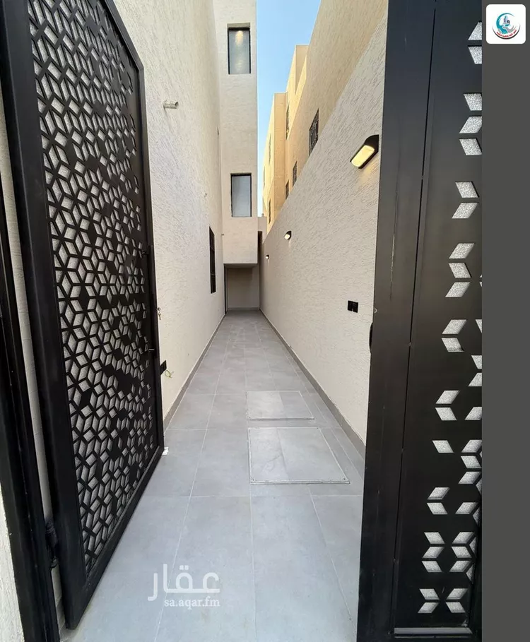 دور للبيع في شارع رقم 188, حي الجنادرية, مدينة الرياض, منطقة الرياض صورة 5