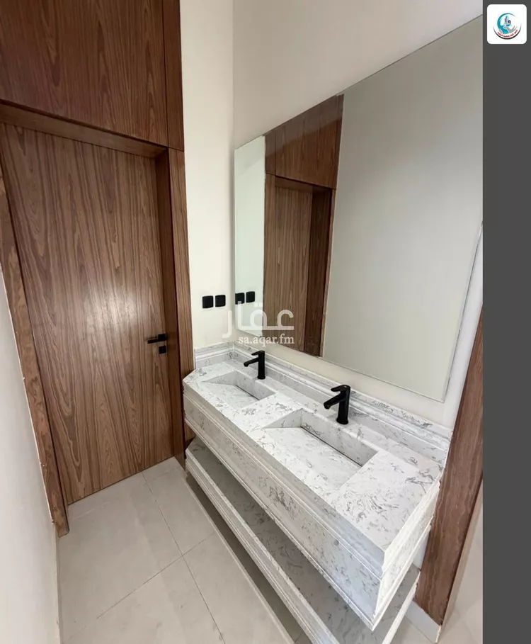Floor for Sale in Riyadh Ash Sharq 10