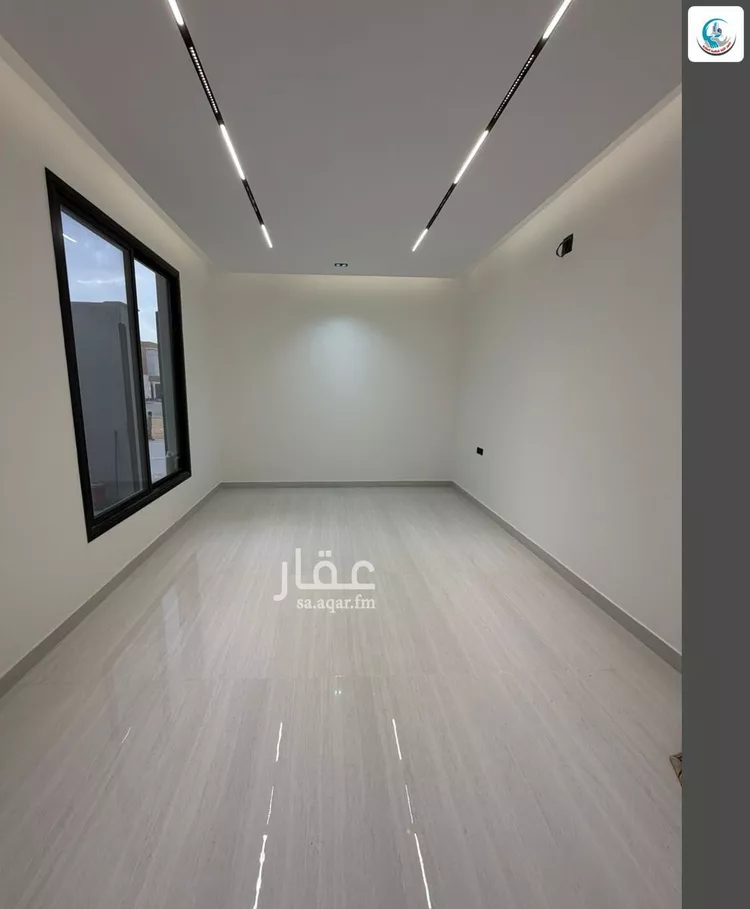 فيلا للبيع في شارع الزهور, حي النظيم, مدينة الرياض, منطقة الرياض صورة 3