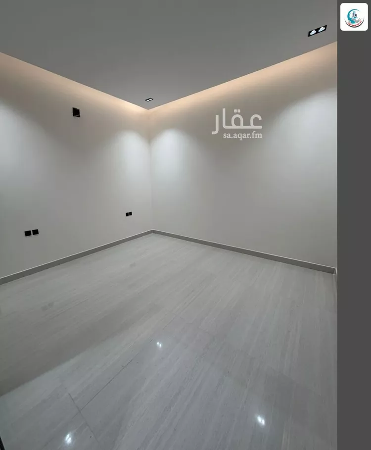 فيلا للبيع في شارع الزهور, حي النظيم, مدينة الرياض, منطقة الرياض 9