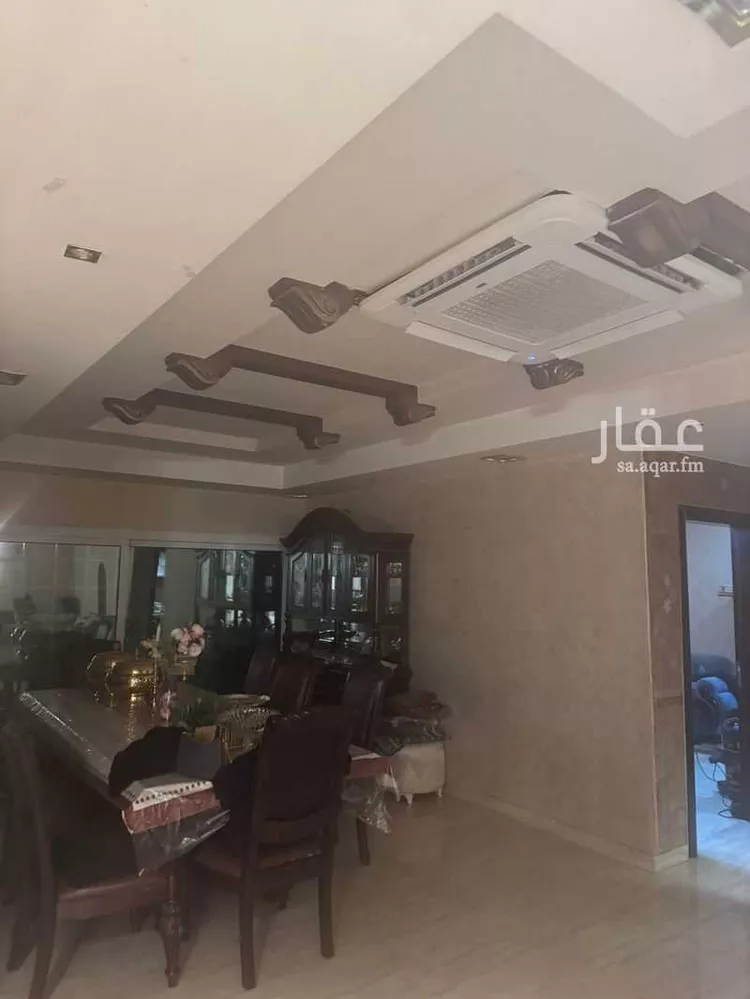 فيلا للبيع في شارع الرويان, حي السعادة, مدينة الرياض, منطقة الرياض صورة 2