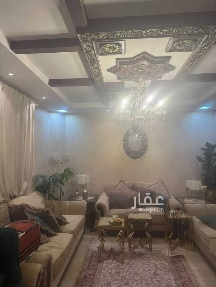 فيلا للبيع في شارع الرويان, حي السعادة, مدينة الرياض, منطقة الرياض صورة 3