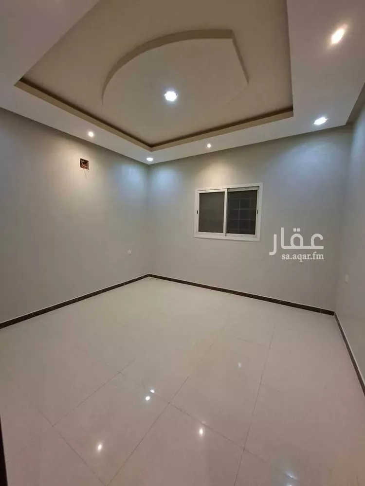 فيلا للإيجار في شارع زينب بنت عمر, حي إشبيلية, مدينة الرياض, منطقة الرياض صورة 5