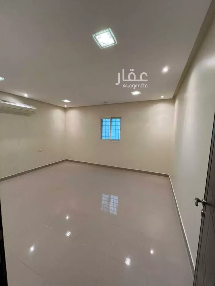 شقة للبيع في شارع الحسين بن علي, حي الإزدهار, مدينة الرياض, منطقة الرياض صورة 2