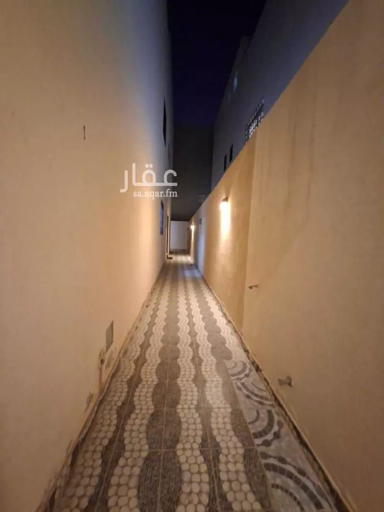 فيلا للإيجار في شارع زينب بنت عمر, حي إشبيلية, مدينة الرياض, منطقة الرياض صورة 3