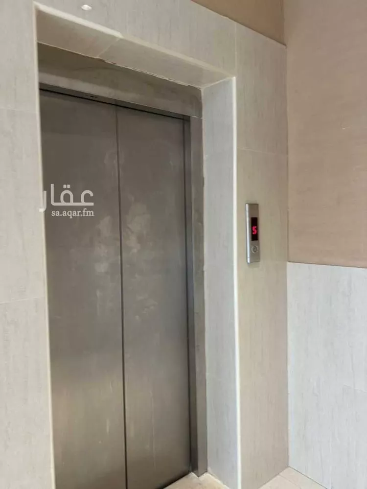 شقة للبيع في شارع المراح, حي الحمراء, مدينة الخبر, المنطقة الشرقية 7