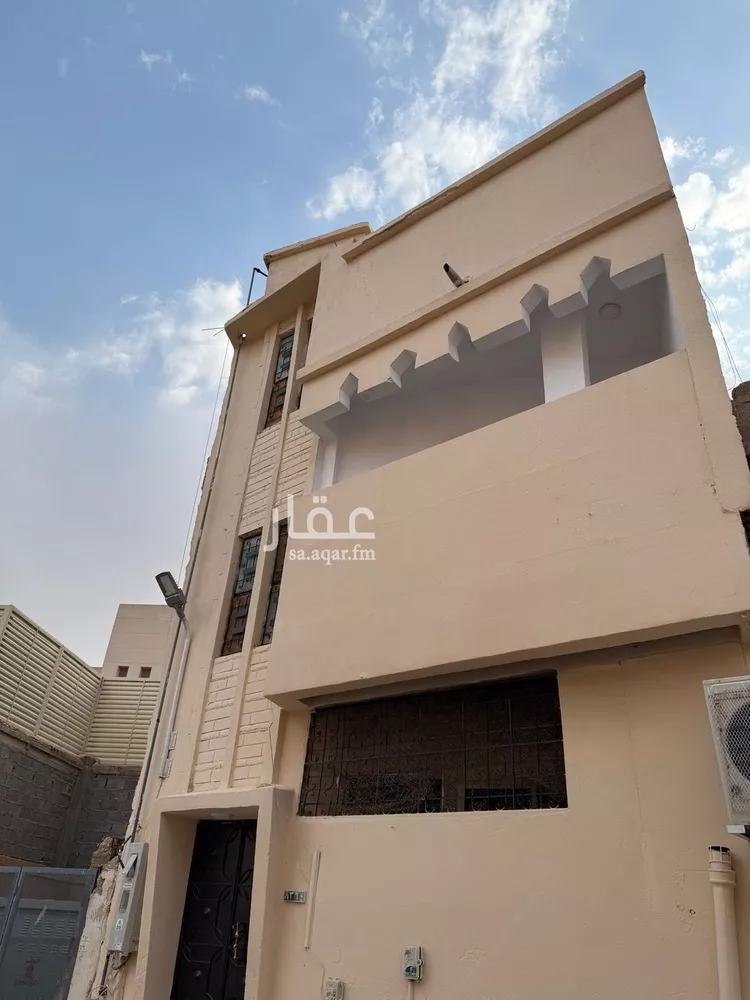 عمارة للبيع في شارع احمد الكلاعي, حي الشماس, مدينة بريده, منطقة القصيم