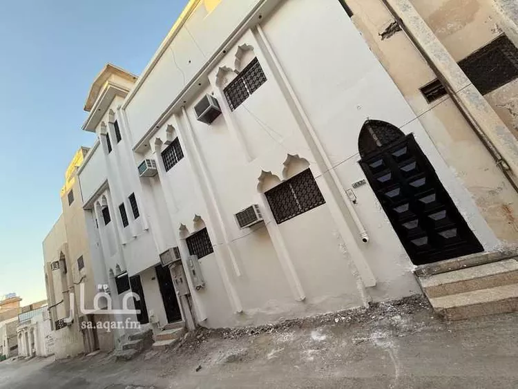 عمارة للبيع في شارع عطاء بن احمر, حي الهلال, مدينة بريدة, منطقة القصيم صورة 2