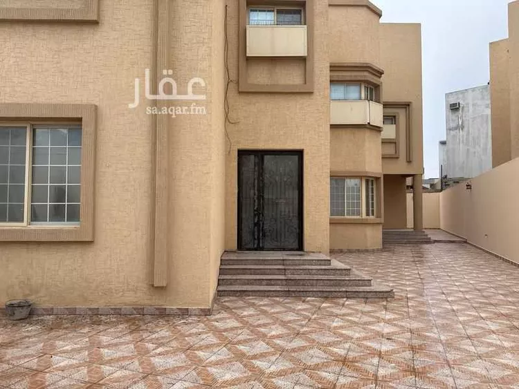 عمارة للبيع في شارع الحسن الكوفي, حي الشاطئ الغربي, مدينة الدمام, المنطقة الشرقية صورة 3