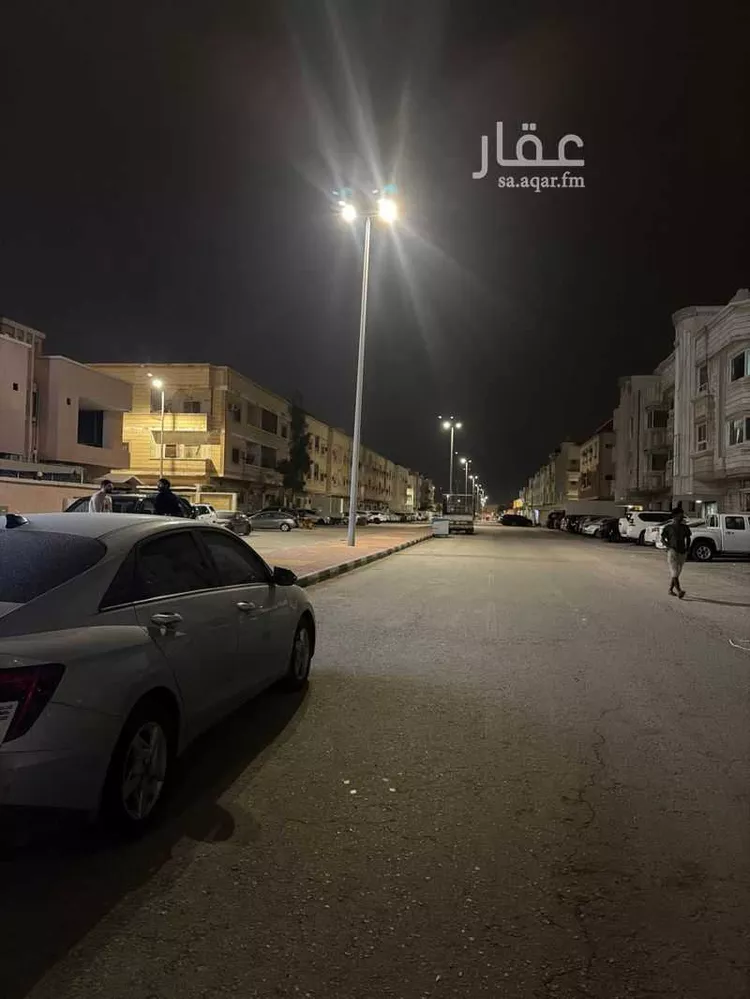 عمارة للإيجار في شارع عاصم الكوفي, حي المزروعية, مدينة الدمام, المنطقة الشرقية صورة 2