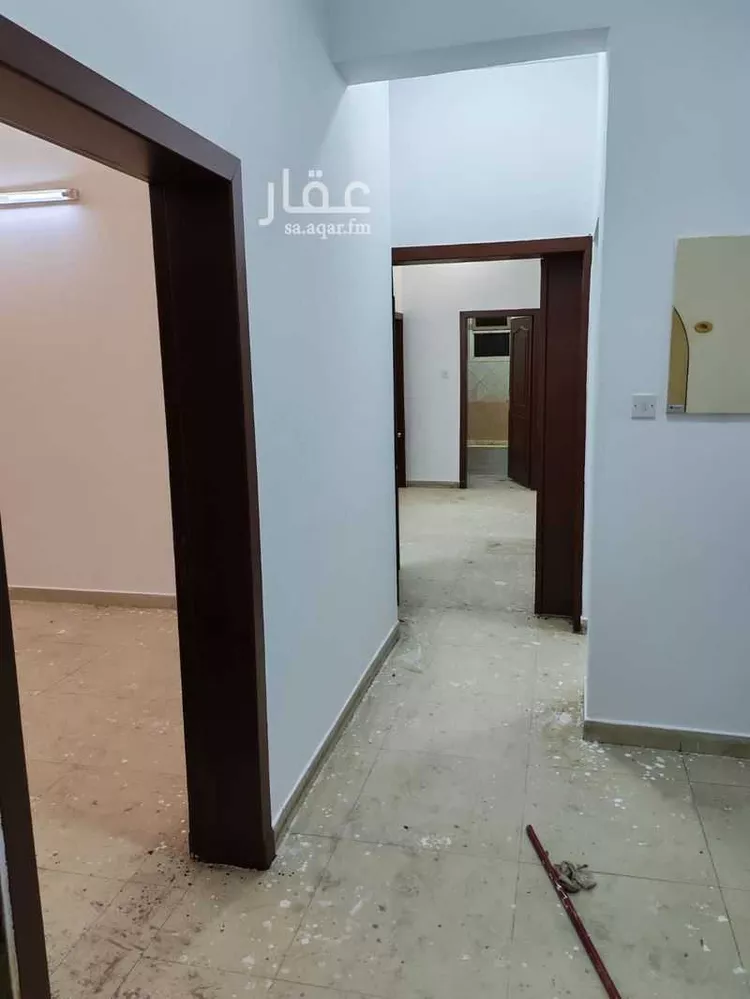 عمارة للإيجار في شارع يزيد بن ابي سفيان, حي العريجاء الأوسط, مدينة الرياض, منطقة الرياض صورة 3