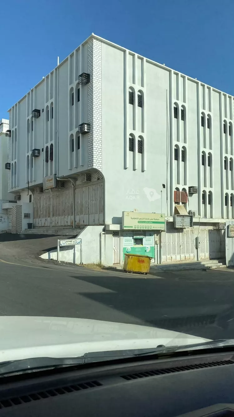 Building for Sale in Khamis Mushait As Suqur