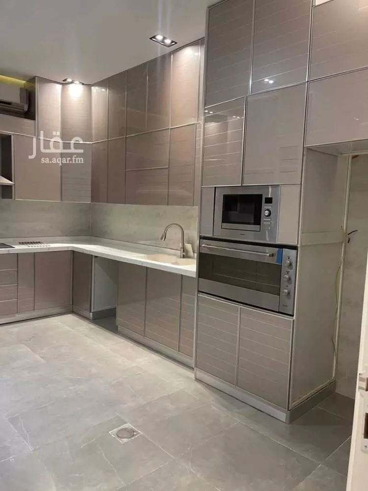 فيلا للإيجار في شارع عبدالكريم سلمان, حي العارض, مدينة الرياض, منطقة الرياض صورة 2