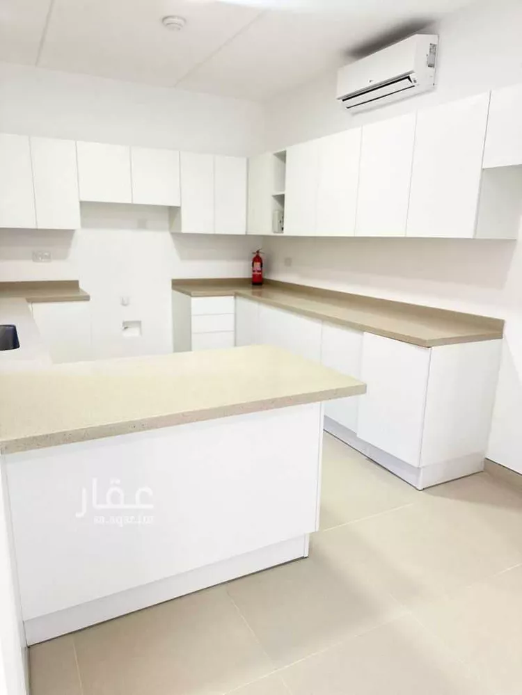 فيلا للإيجار في شارع طريق المطار, حي سدرة, مدينة الرياض, منطقة الرياض صورة 2